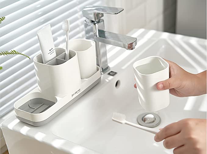 Minimalist Toothbrush Holder - Elevato Home Organizer