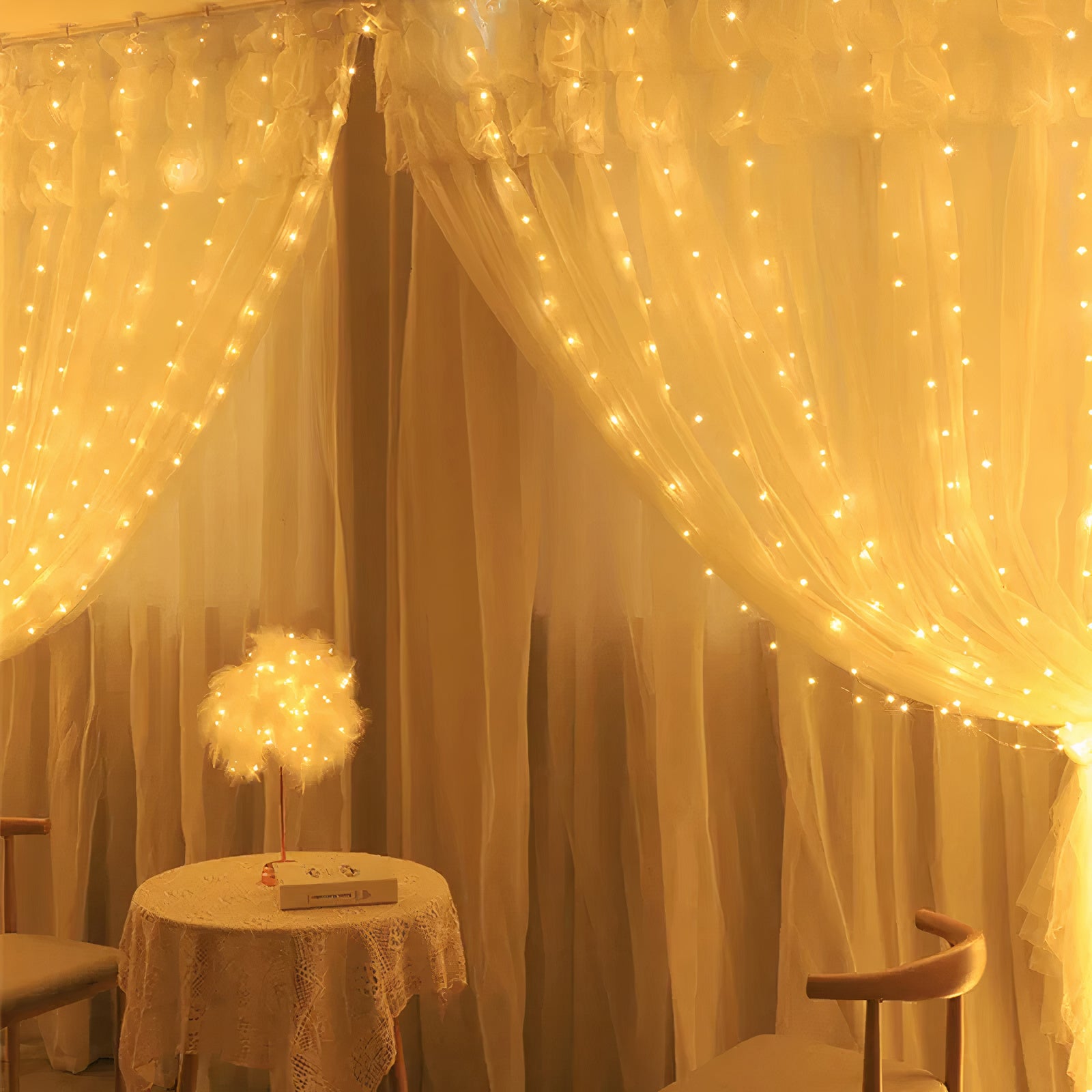 Glowfall Curtain Lights