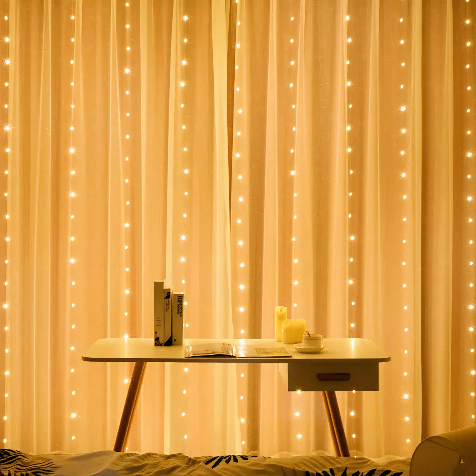 Glowfall Curtain Lights