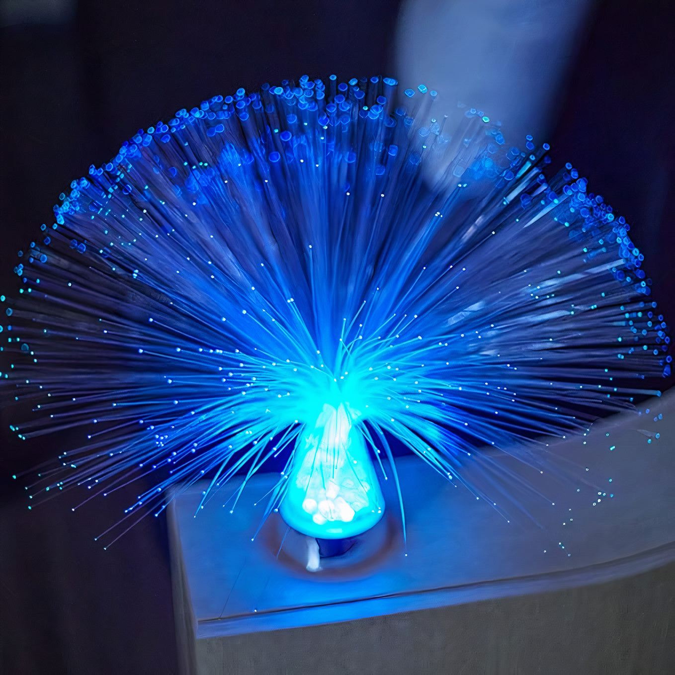 Fiber Flow Lamp