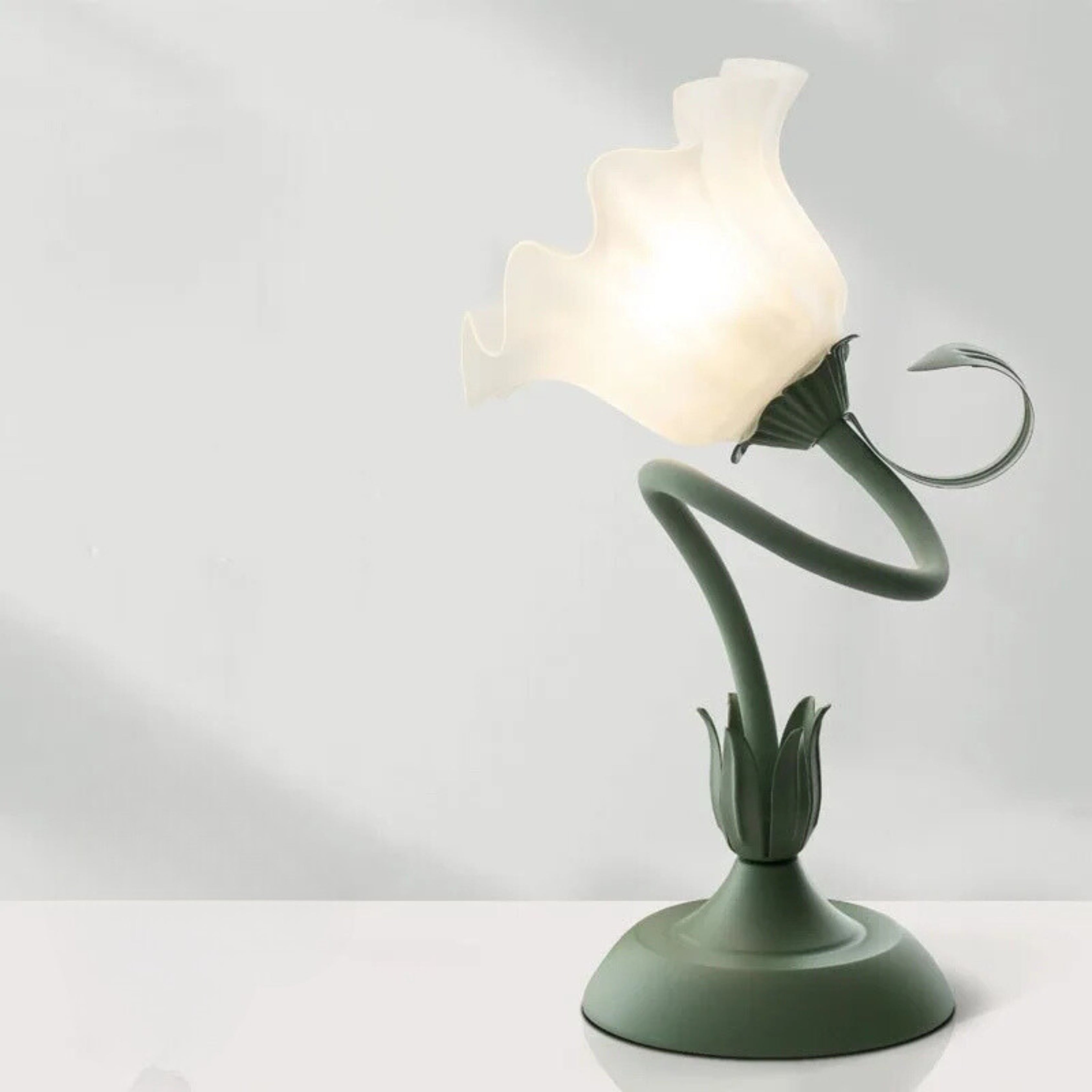 Serena Lamp